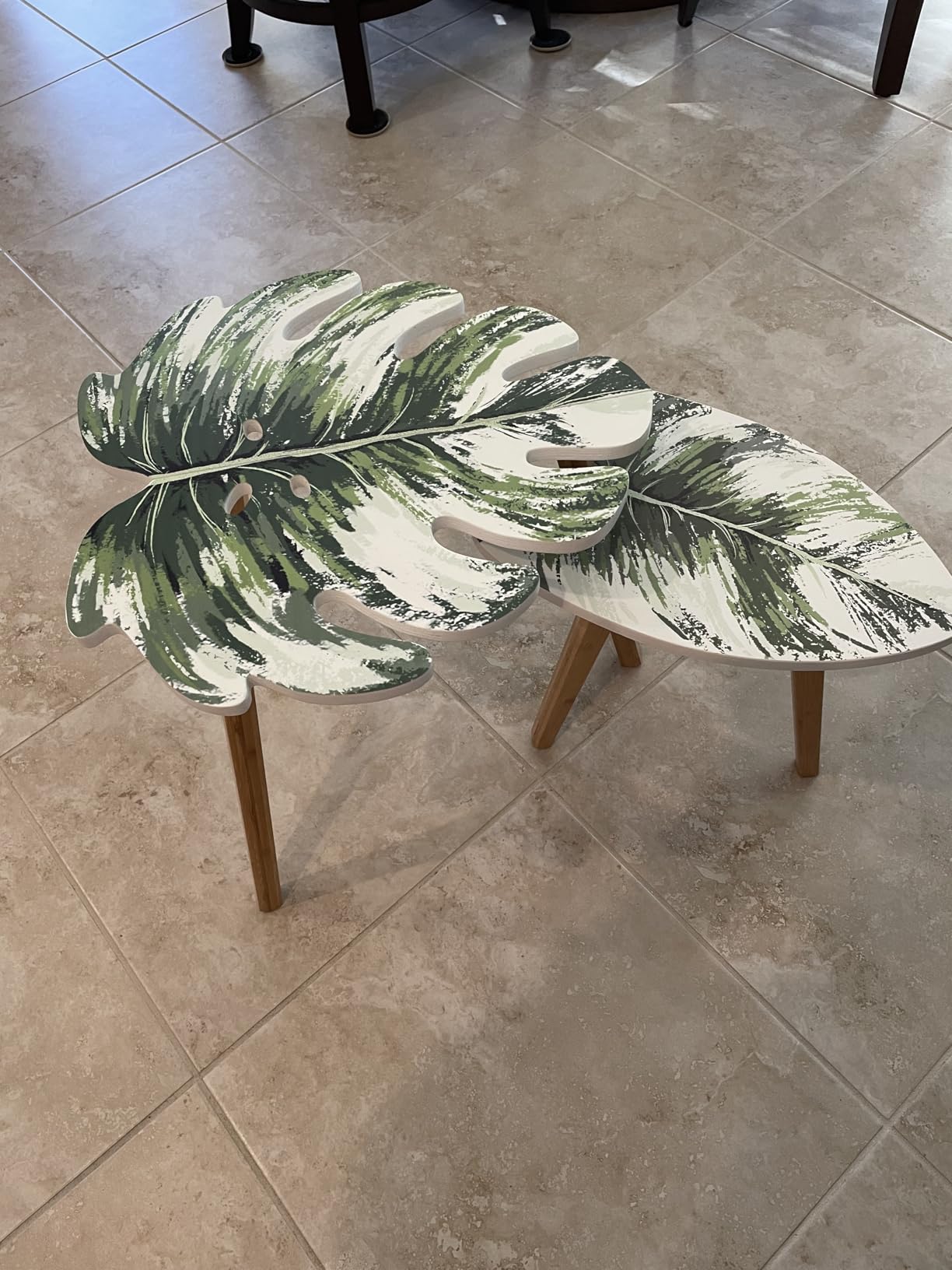 BAMEOS Monstera Leaf Nesting Tables Set of 2, Small Side Tables f Set with Leaf Vein Pattern, Modern Wooden CoffeeTables for Living Room Bedroom Apartment Balcony Yard customer photo 2