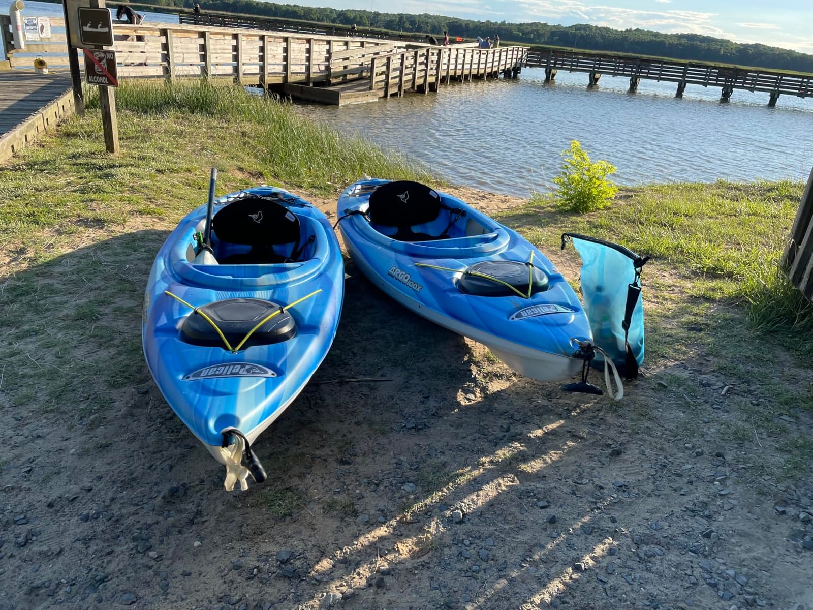 Pelican Argo 100X - Recreational Sit in Kayak - Lightweight Patented Ram-X™ Material - Ergoform™ Seating System - 10 ft customer photo 2