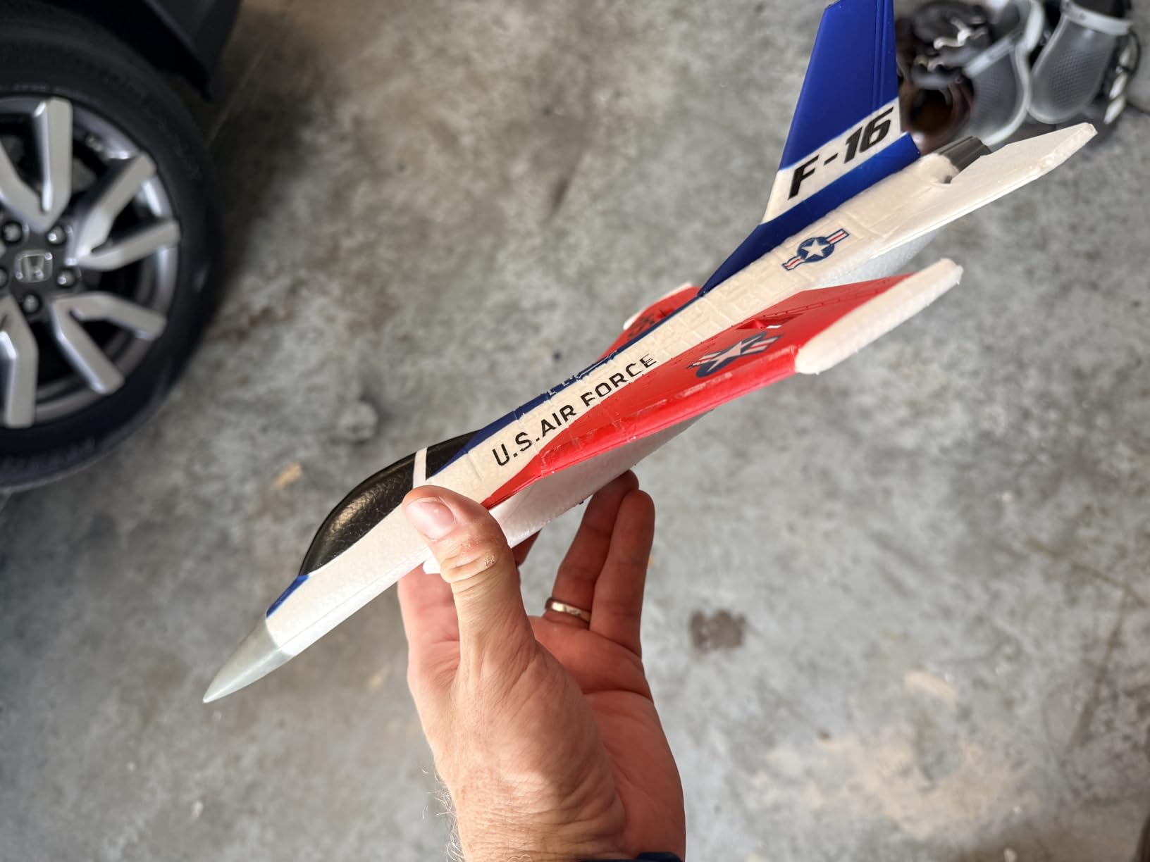 volantexrc RC Plane, 3 Channel Remote Control Plane for Beginners & Adults customer photo 1