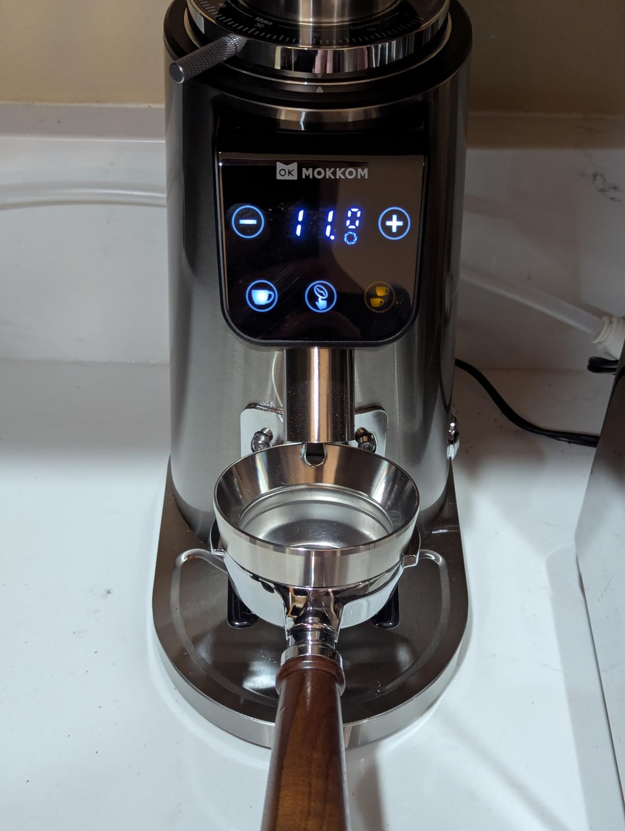 MOKKOM 64mm Flat Burr Coffee Grinder,Espresso Grinder,100 Grind Settings customer photo 2