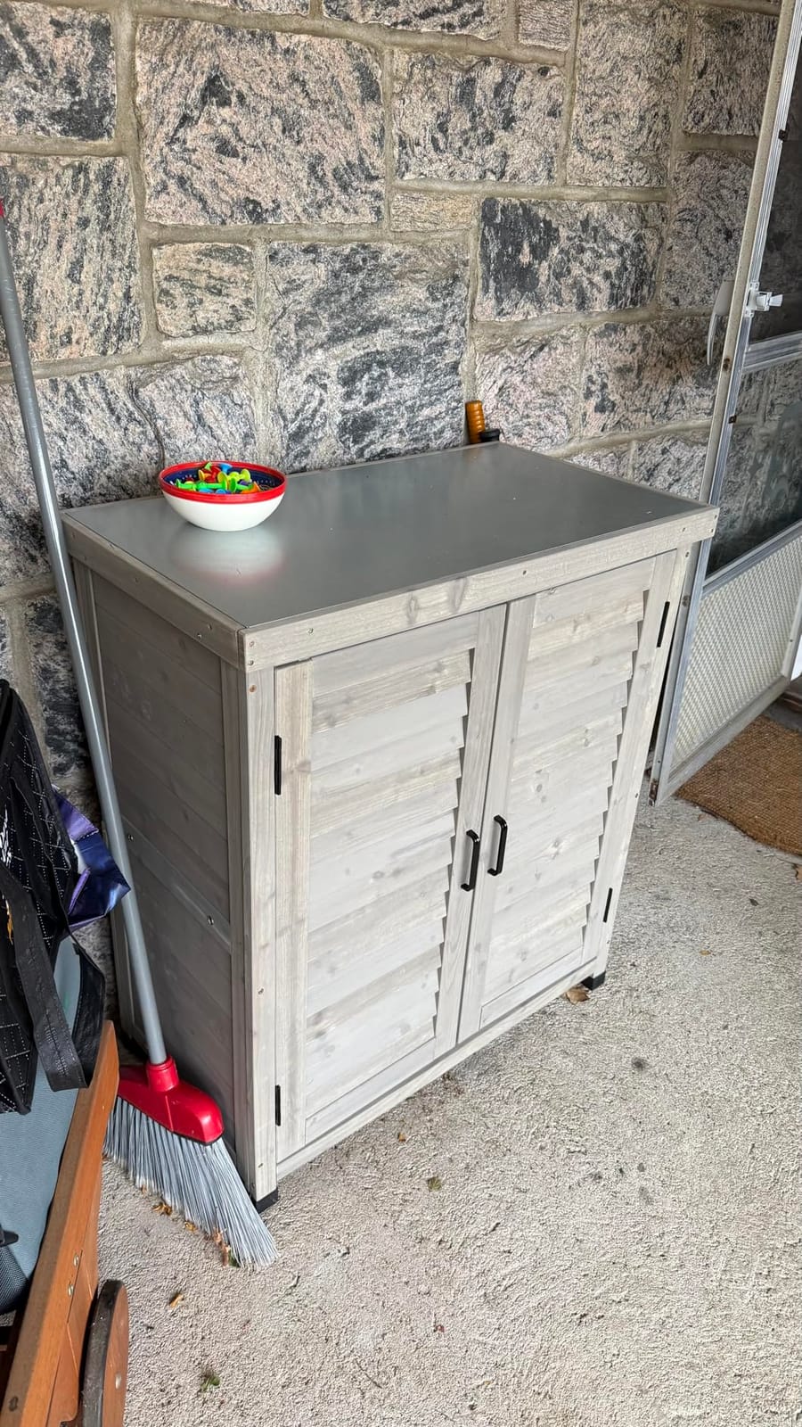 Outdoor Storage Cabinet & Potting Bench Table with Metal Top, Wooden Patio Furniture, Garden Workstation (Light Brwon, 36x31x17in) customer photo 2