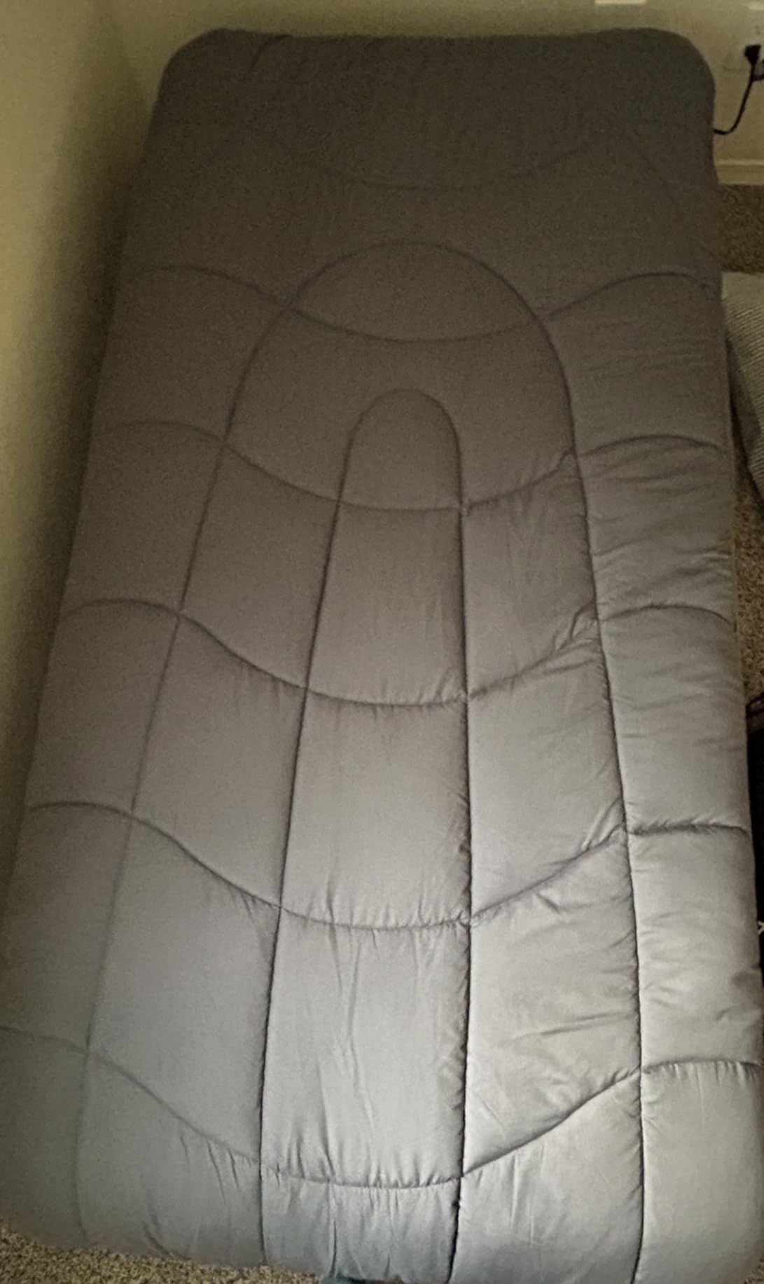 Unikome Soft Cooling and Waterproof Queen Mattress Topper for Hot Sleepers customer photo 1