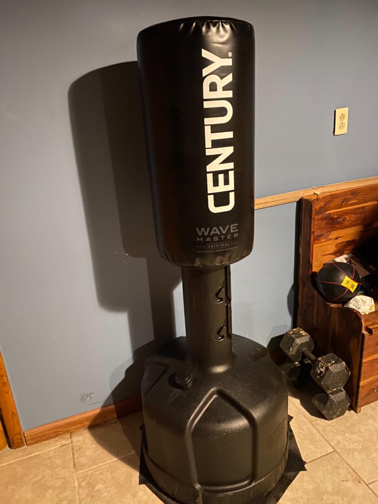 Century Original Wavemaster Freestanding Heavy Punching Bag customer photo 2