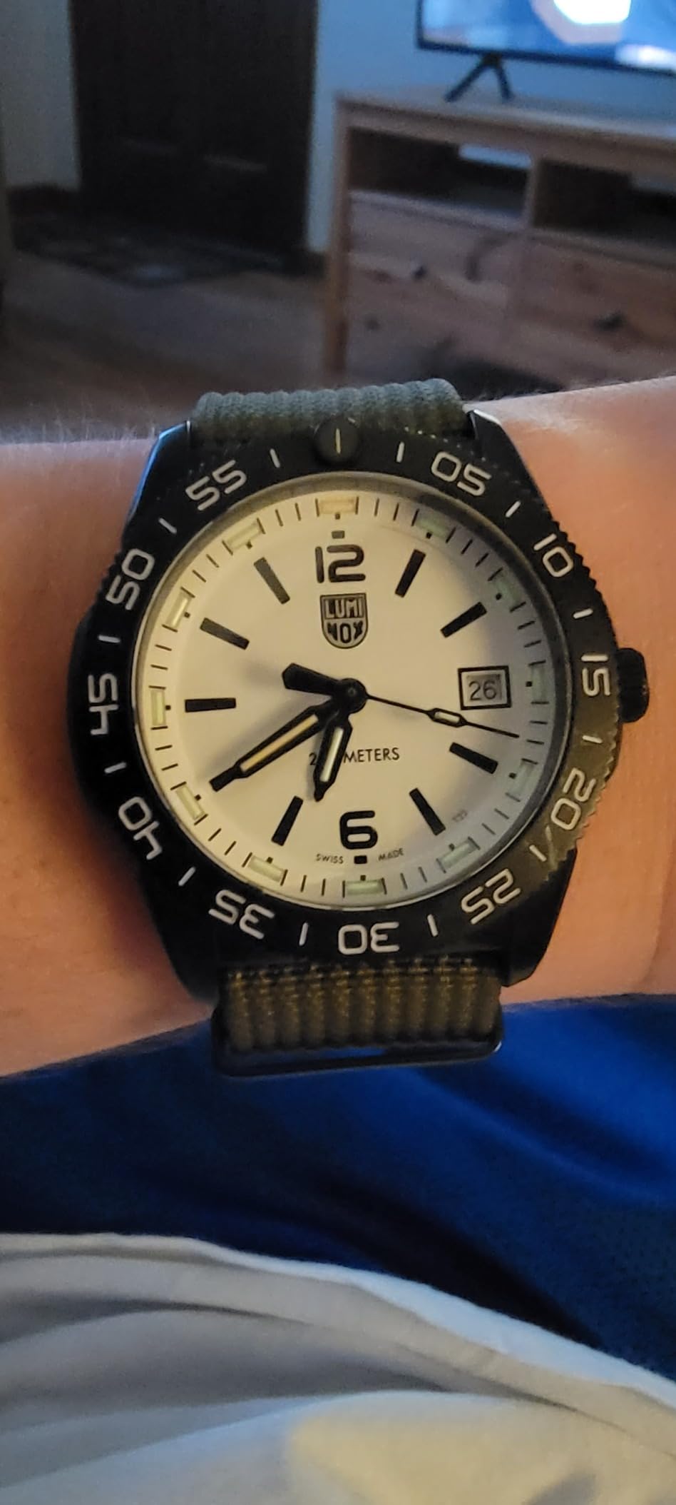 Luminox - Pacific Diver - Mens Watch - Dive Watch - Swiss Quartz - 200M Water Resistant - Sapphire Crystal - Stainless Steel Case - Watches for Men Swiss Made customer photo 2