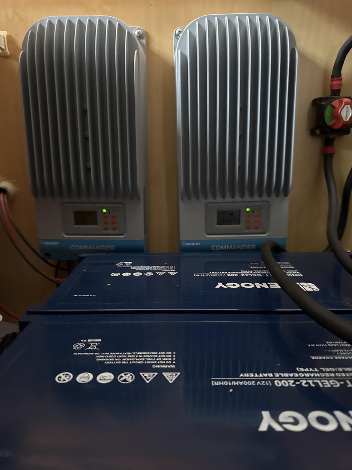 48V 4000W Pure Sine Wave Inverter 48V DC to 120V AC Converter, 8000W Peak customer photo 1