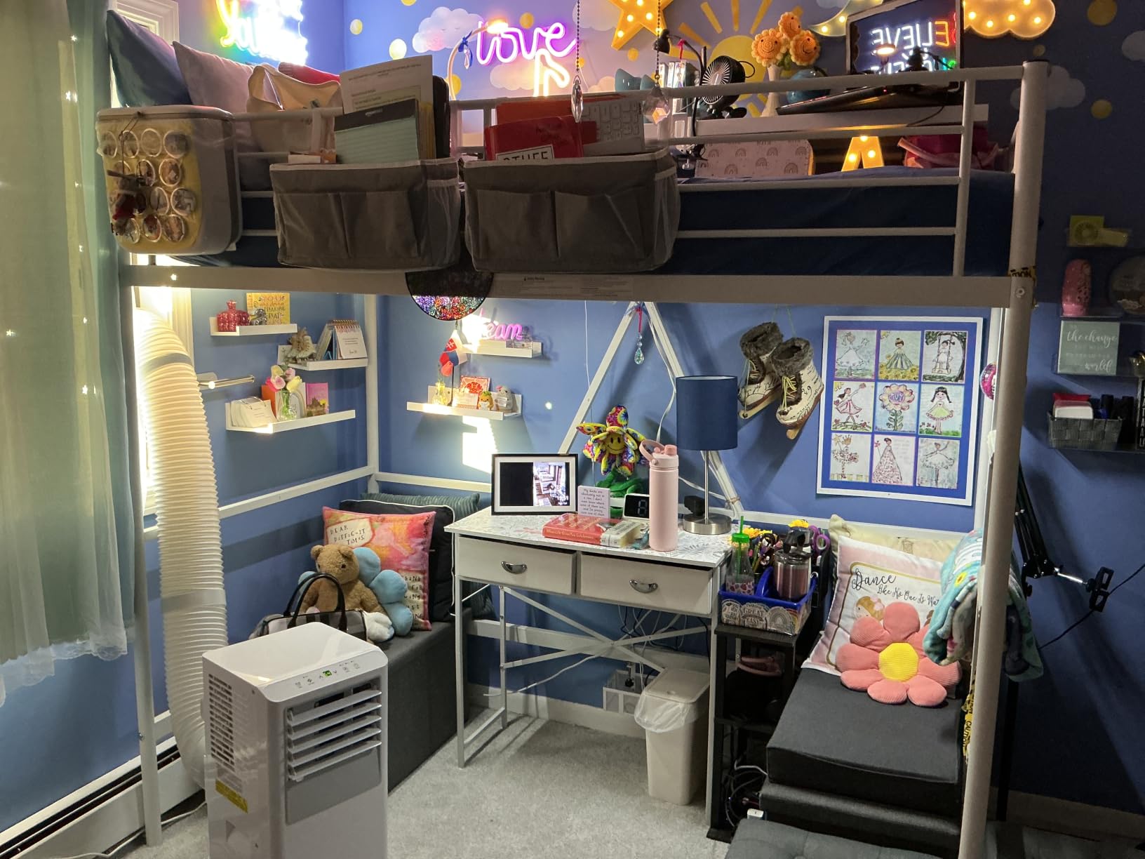 VECELO Loft Bed Twin Size, Metal Bedframe with Removable Ladder and Safety Guardrail, No Box Spring Needed, Space Saving, Noise Free, Matte Black customer photo 2