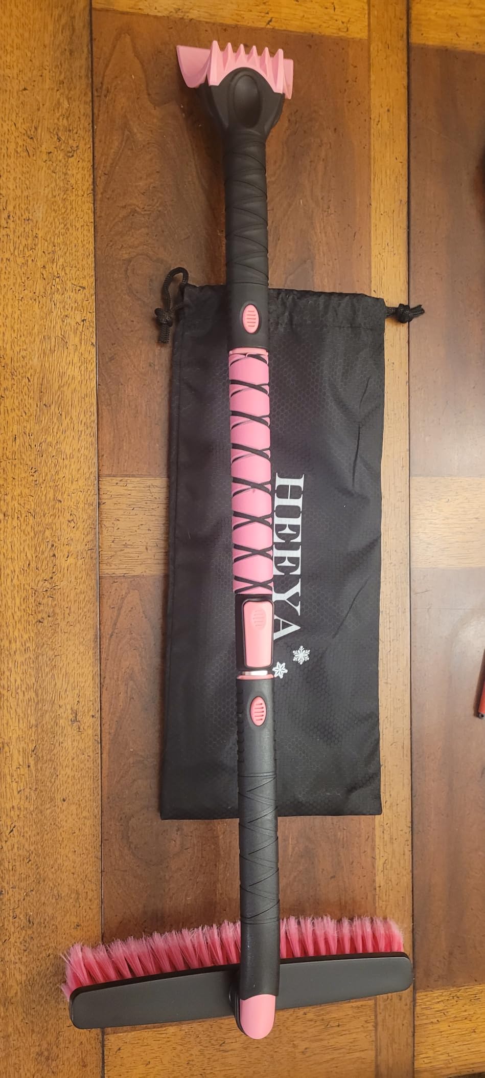 HEEYA 48 Inch Long Snow Brush for SUV, Extendable Ice Scraper and Brush customer photo 1