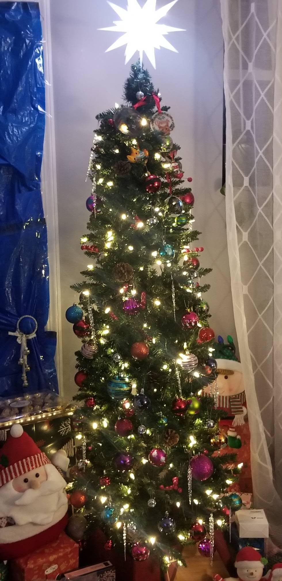 7.5 FT Pre-lit Snow Flocked Christmas Tree Spruce with Remote Control, 350 Warm White Multi-Color Changing LED Lights, Artificial Hinged/Feel Real/Realistic for Home, Dual Color LED customer photo 2