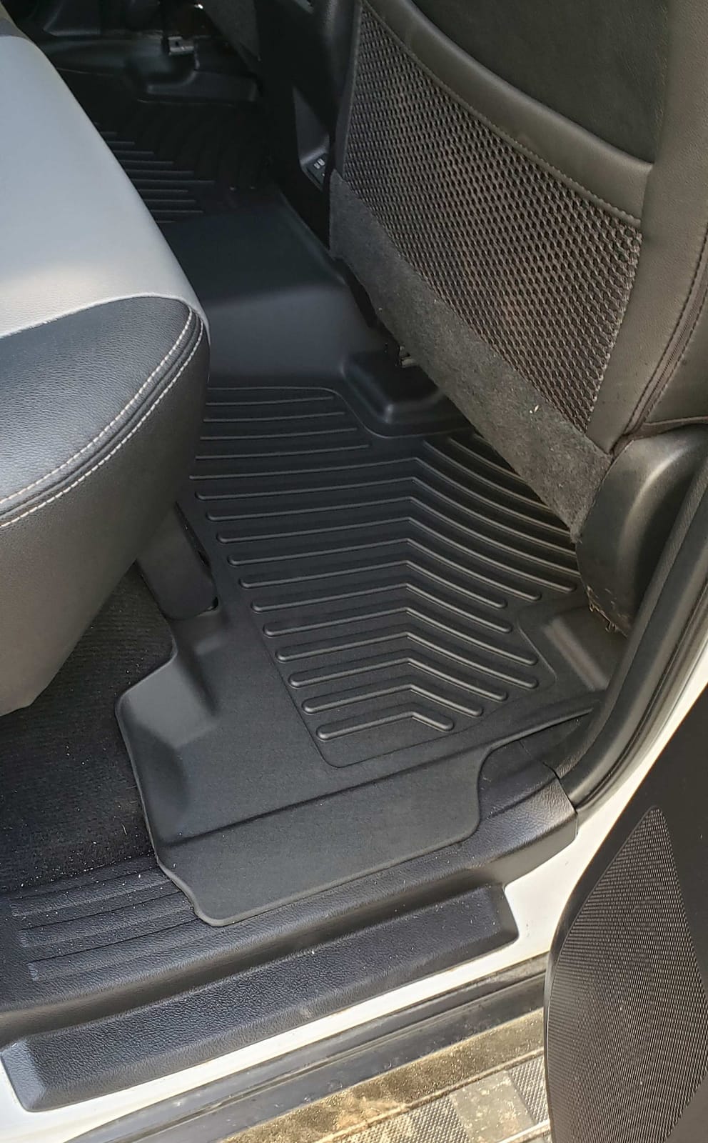 OEDRO Truck Bed Mat for Toyota Tundra 2022-2026 6.5FT 6.5', Tundra 6.5 FT TPE Bed Liner, All Weather Protection TPE Floor Mats Heavy Duty Pickup Car Bed Cargo Mat customer photo 2