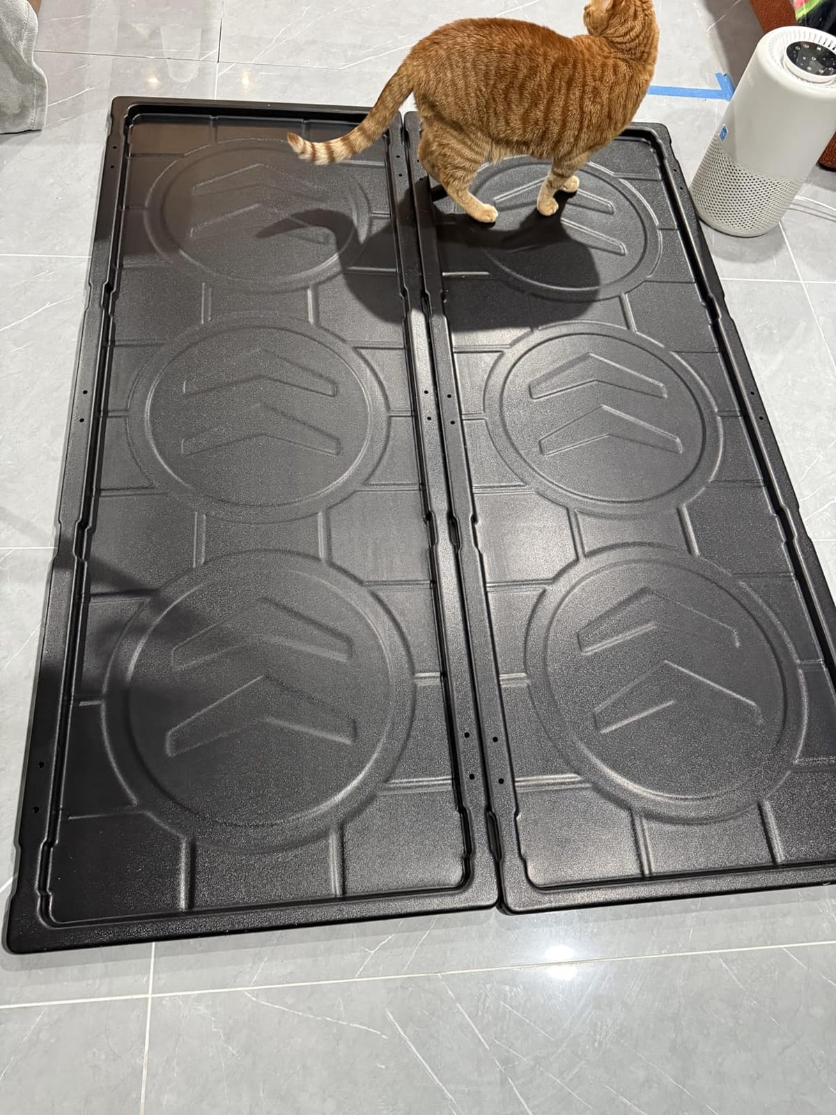 LECARDIO Slide-Out Truck Bed Cargo Tray, Pickup Truck Storage Organizer for 5.5ft 5.6ft & 5.7ft+ Beds, Heavy Duty Pull-Out Cargo Slide for Tools, Gear & Equipment, UV-Protected Polyethylene customer photo 1