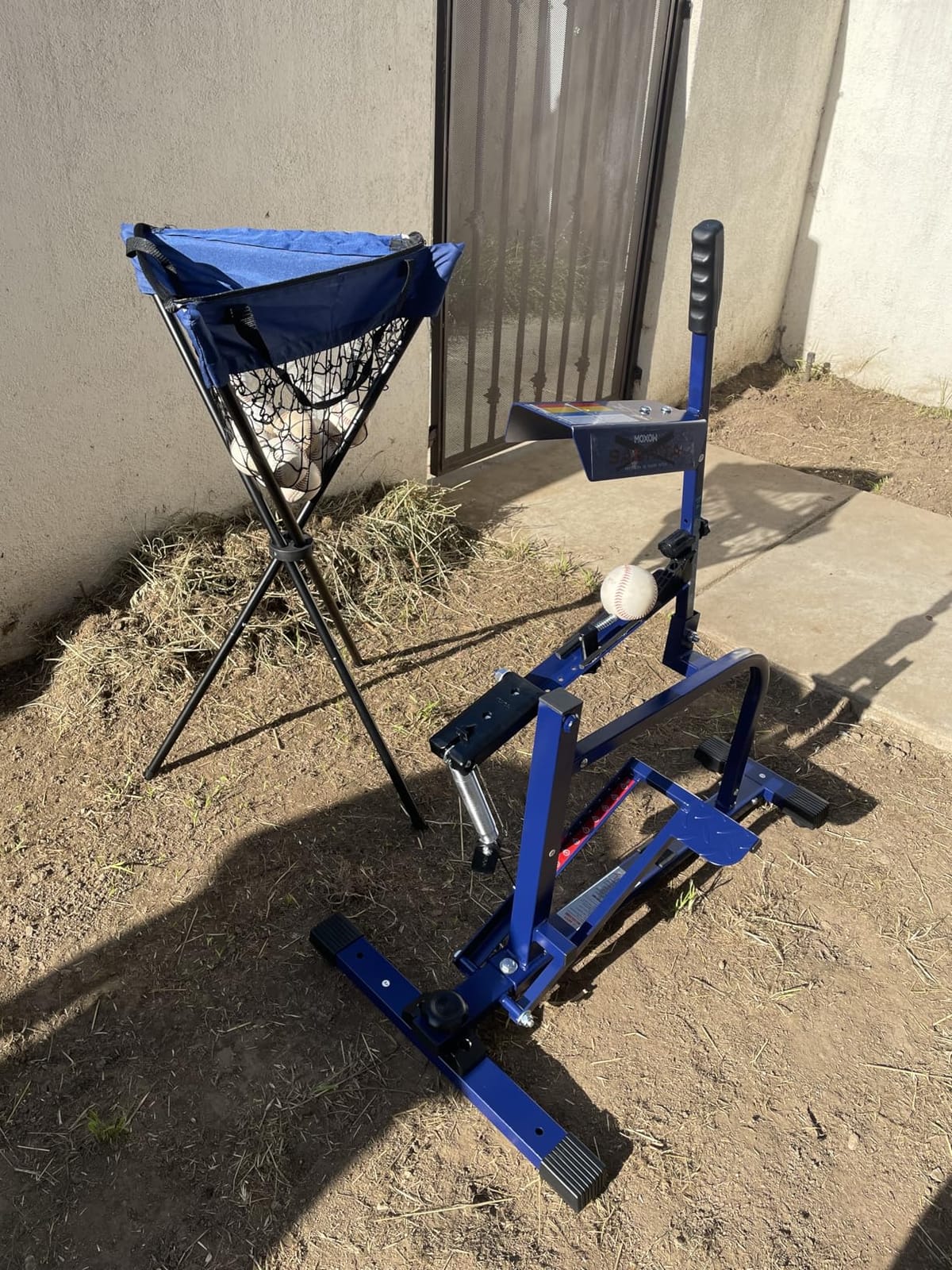MOXOW Sagitta Manual Baseball & Softball Pitching Machine with Ball Caddy - Portable Ball Launcher for Batting and Fielding Practice, Ideal for All Skill Levels customer photo 1