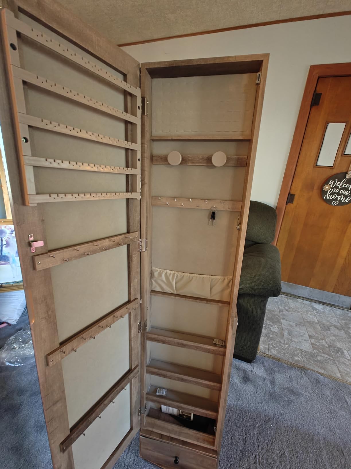 Nicetree 360° Swivel Jewelry Cabinet, Full Length Mirror, Lockable, Oak customer photo 2