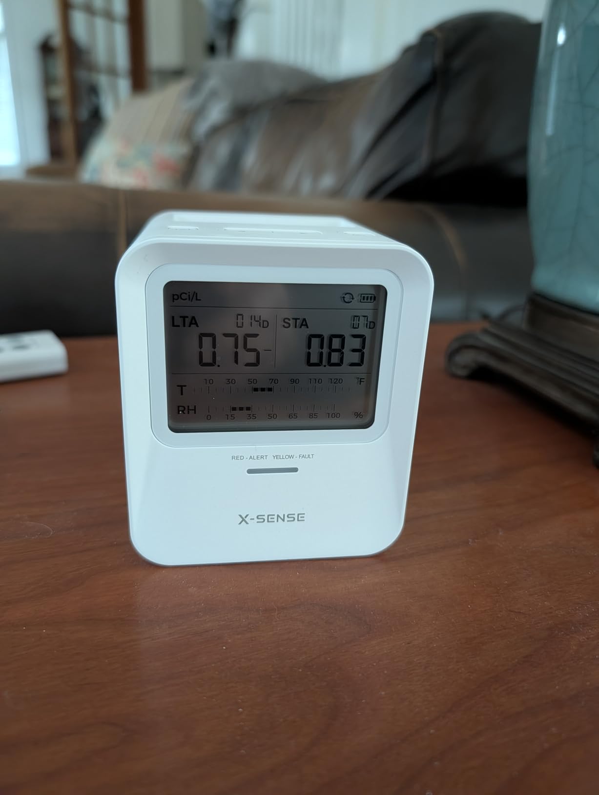 X-Sense Radon Detector for Home, Audible & Visual Alerts, XR0B-SR | Up to 90% Accuracy in 7 Days, 999-Day Radon Tracking, One-Touch Reset, Multi-Room Use, Temperature & Humidity Range Display customer photo 2