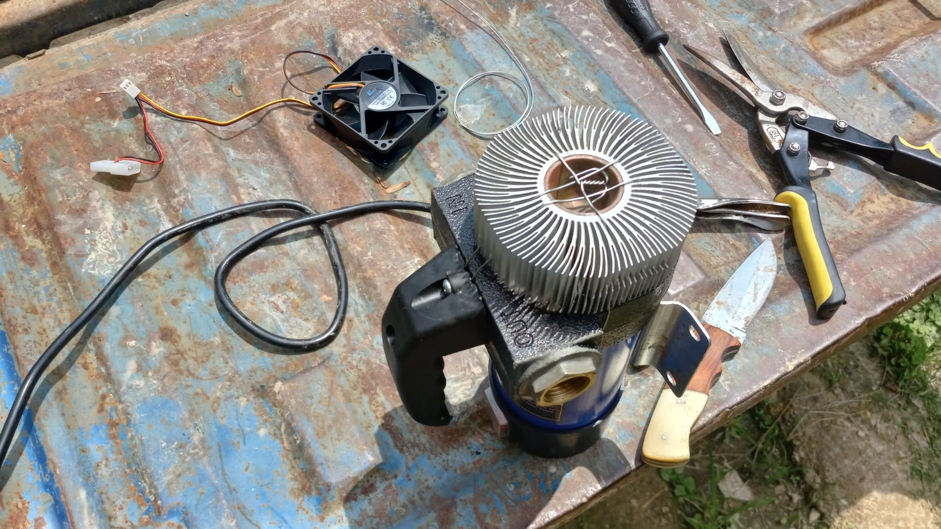 OMT 12V 20 GPM Fuel Transfer Pump with Manual Nozzle customer photo 2