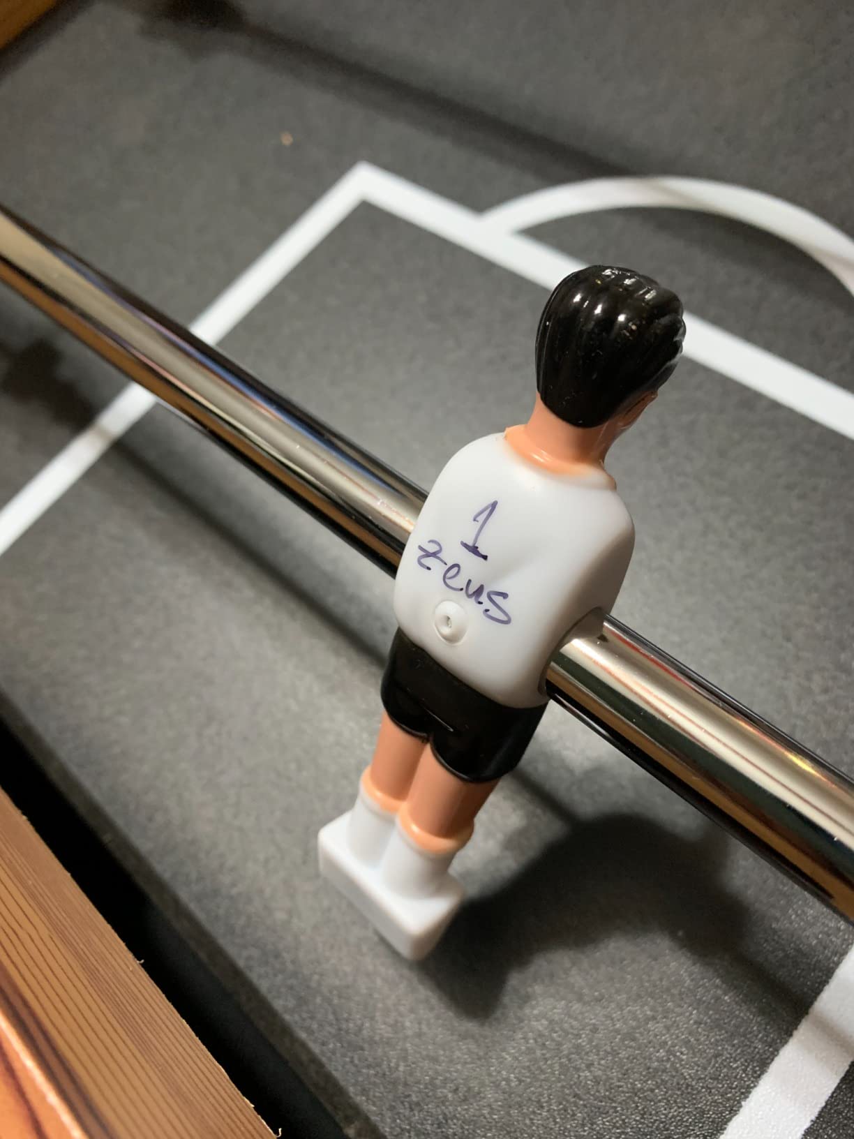 SereneLife 48in Foosball Table, Competition Size Soccer Game Table for Kids and Adults, Home Game Room Arcade Set, Leveling Legs, Engineered Wood, Chrome Steel Rods, 2 Balls, 2 Cup Holders customer photo 1