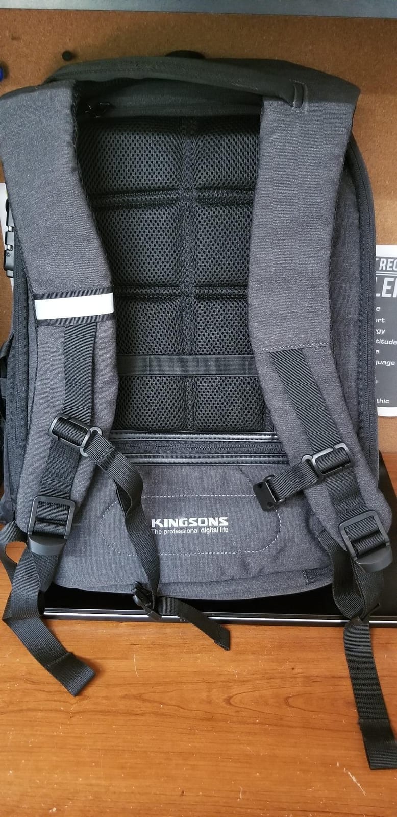 Kingsons Anti-Theft Laptop Backpack-TSA Lock Travel Slim Backpack with USB Charging,Waterproof Polyester Fits 15.6 Inch Laptop for Men Business Office Commuting Hiking Work Black customer photo 2