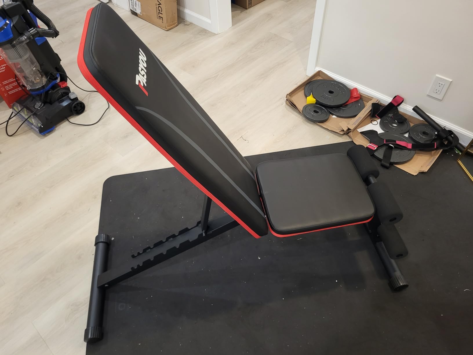 PASYOU Adjustable Weight Bench, Foldable, Incline Decline Flat, 660LBS, 95% Pre-Assembled, Compact Workout Bench customer photo 2