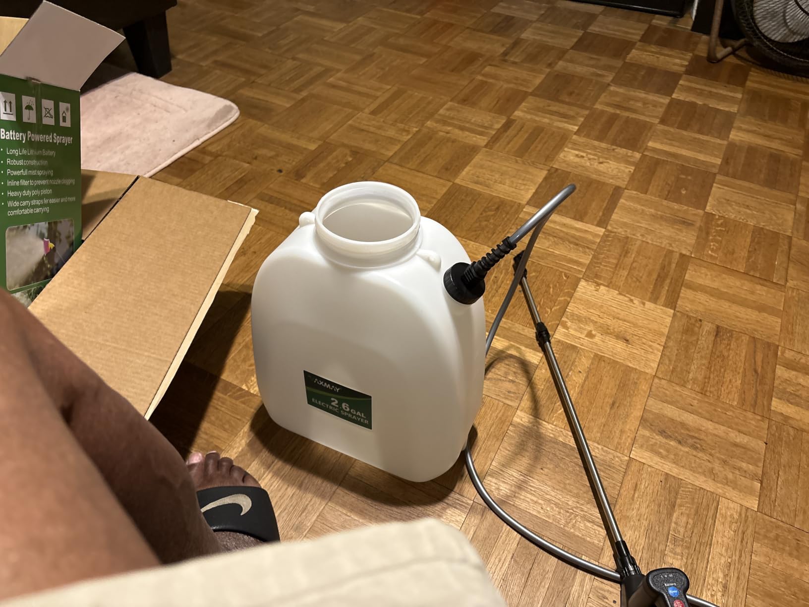 Battery Powered Sprayer 2.6 Gallon, Backpack Sprayer with 3 Adjustable Forces, Battery Indicator, 5 Mist Nozzles, 41
