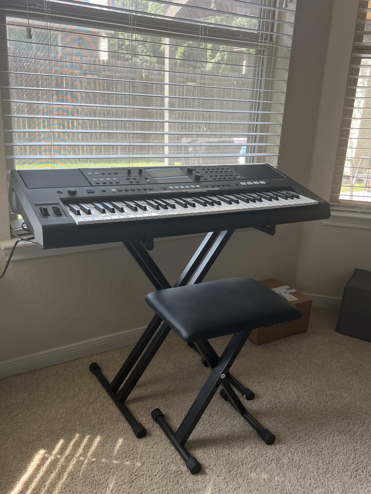 Yamaha PSR-E583, 61-Key Touch-Sensitive Portable Keyboard with Premium Sound, Music Rest and Power Adapter customer photo 2