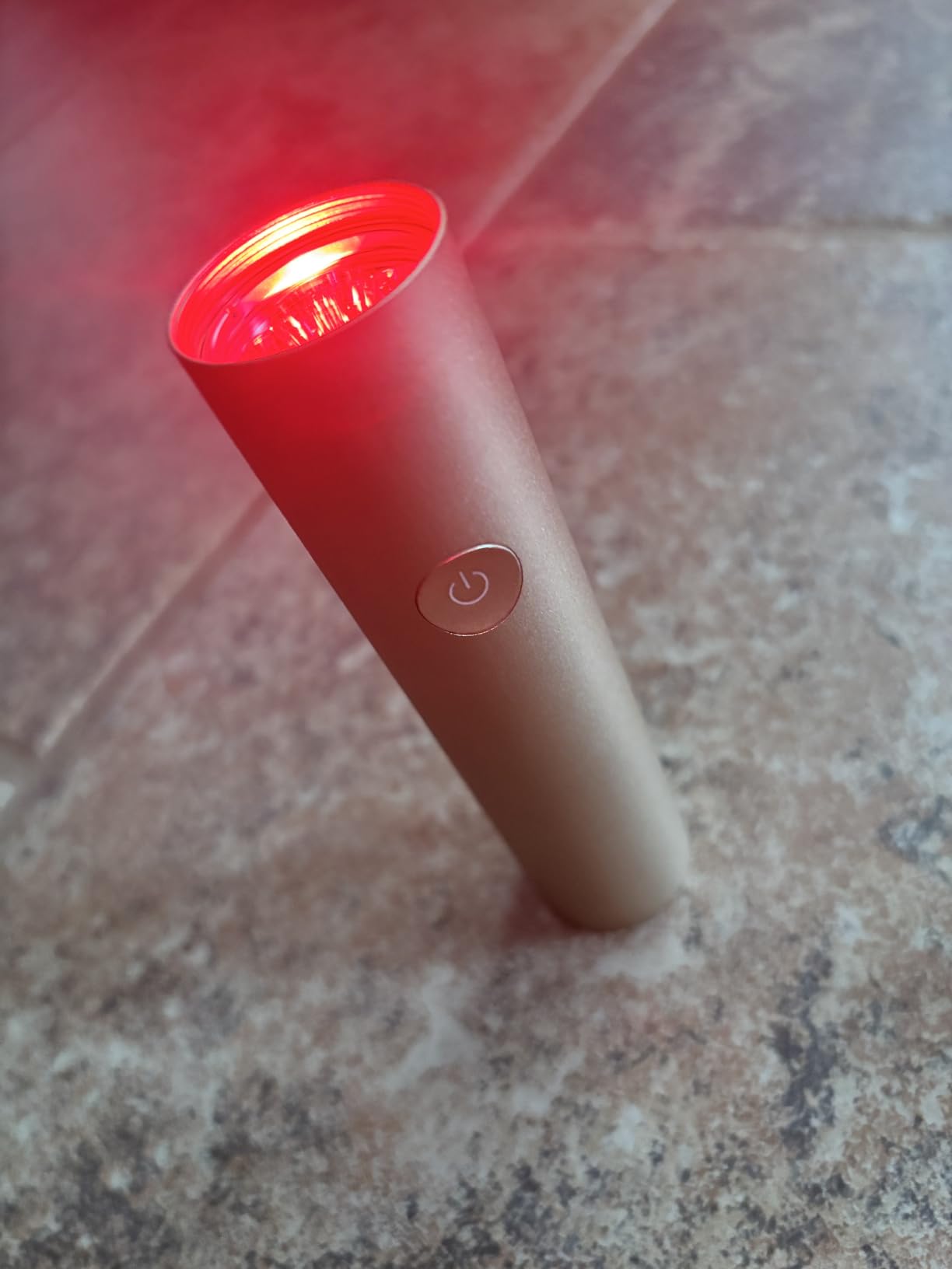 Red Light Therapy and Near Infrared Light Therapy Wand for Face Body Joints customer photo 2