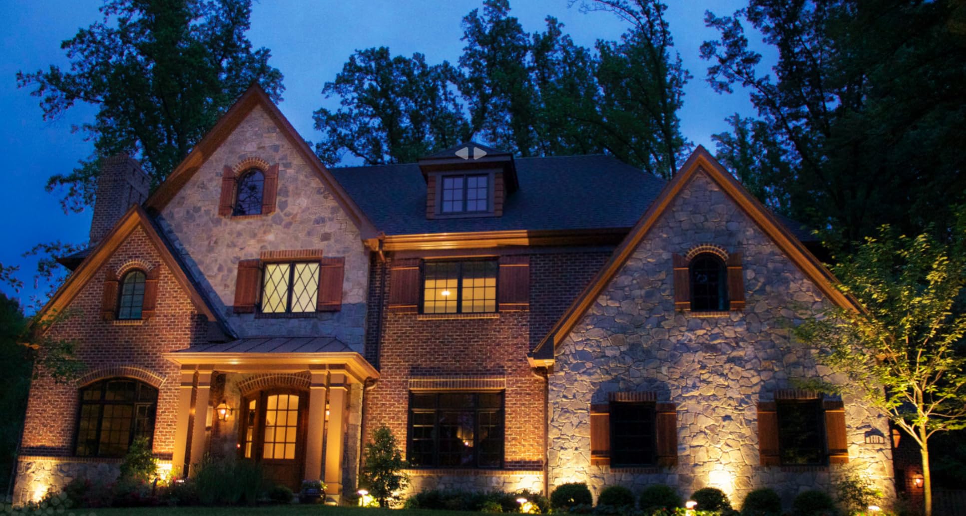 SUNTHIN Outdoor Landscape Lighting, 16 Pack LED Spot Lights Kit, Warm White customer photo 1