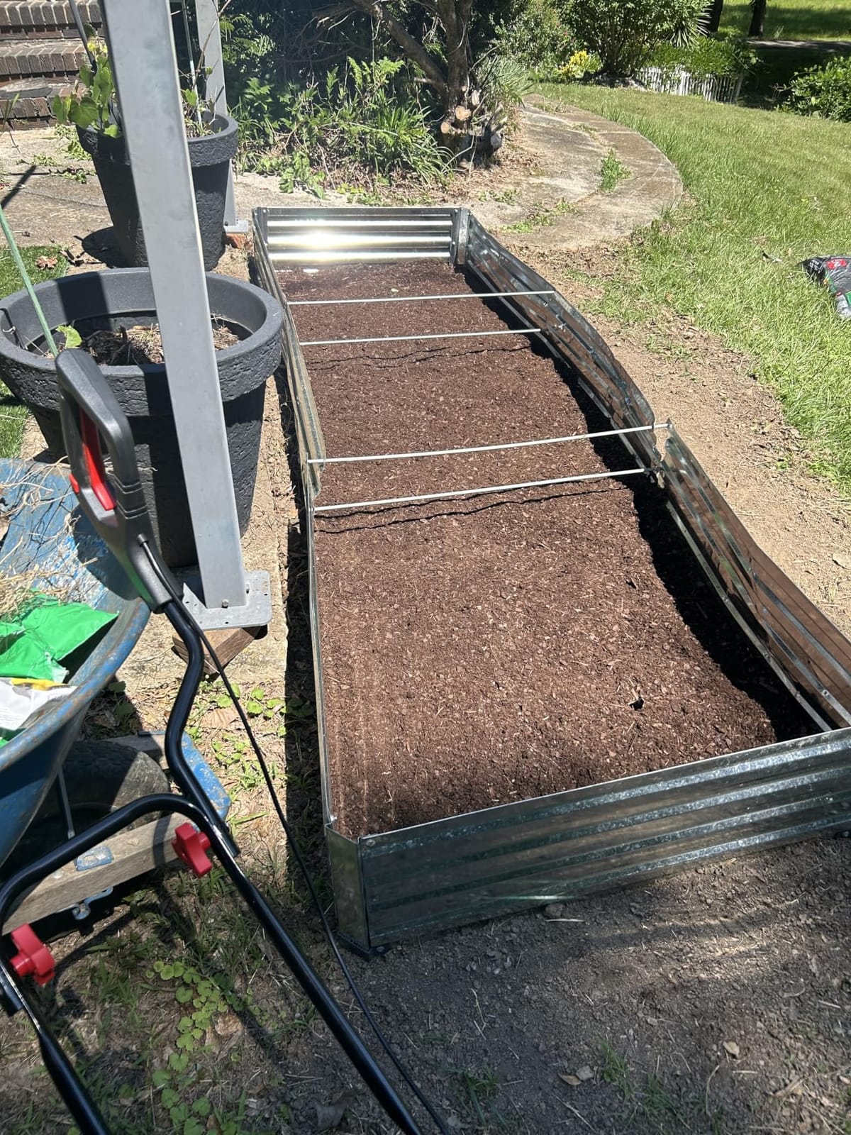 MZK 40V 12-Inch Cordless Garden Tiller Cultivator, 8.6-in Depth customer photo 2