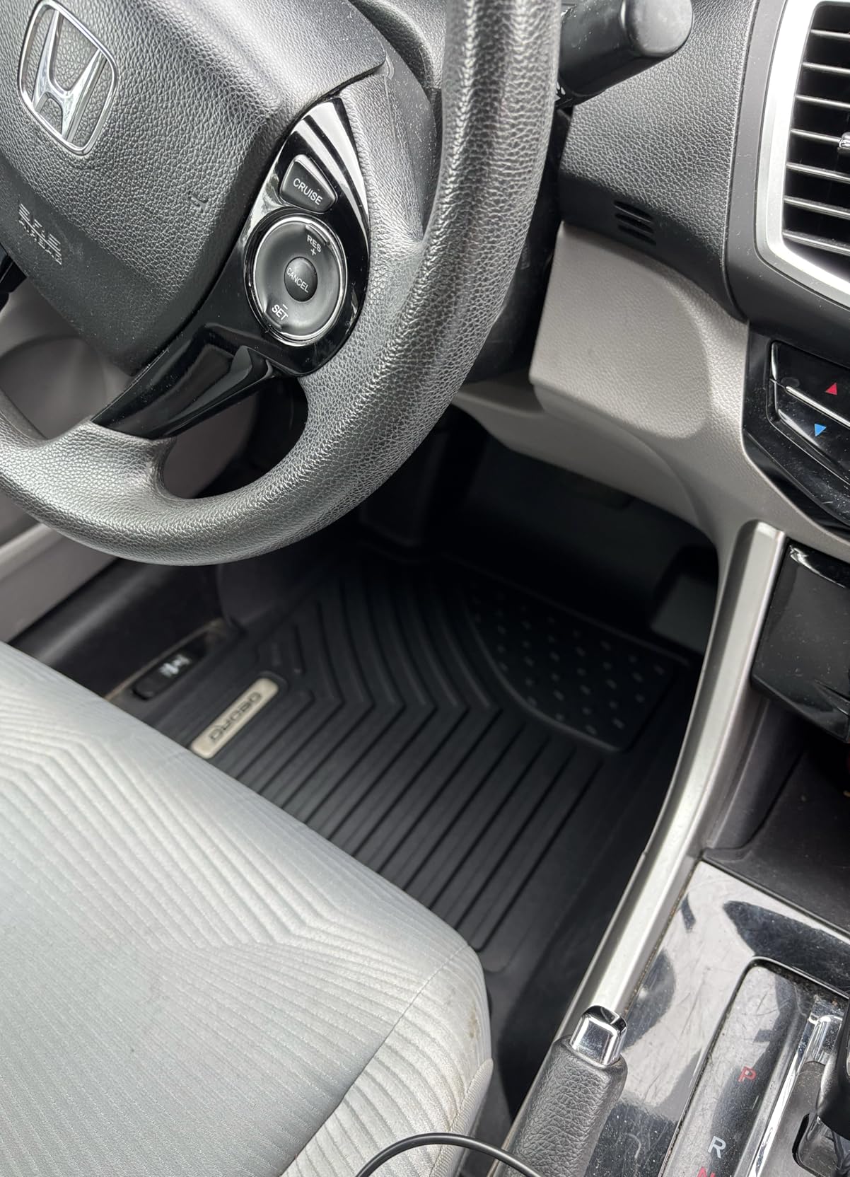 OEDRO Floor Mats Fits Tesla Model Y Juniper 2025 2026 5-Seater customer photo 2