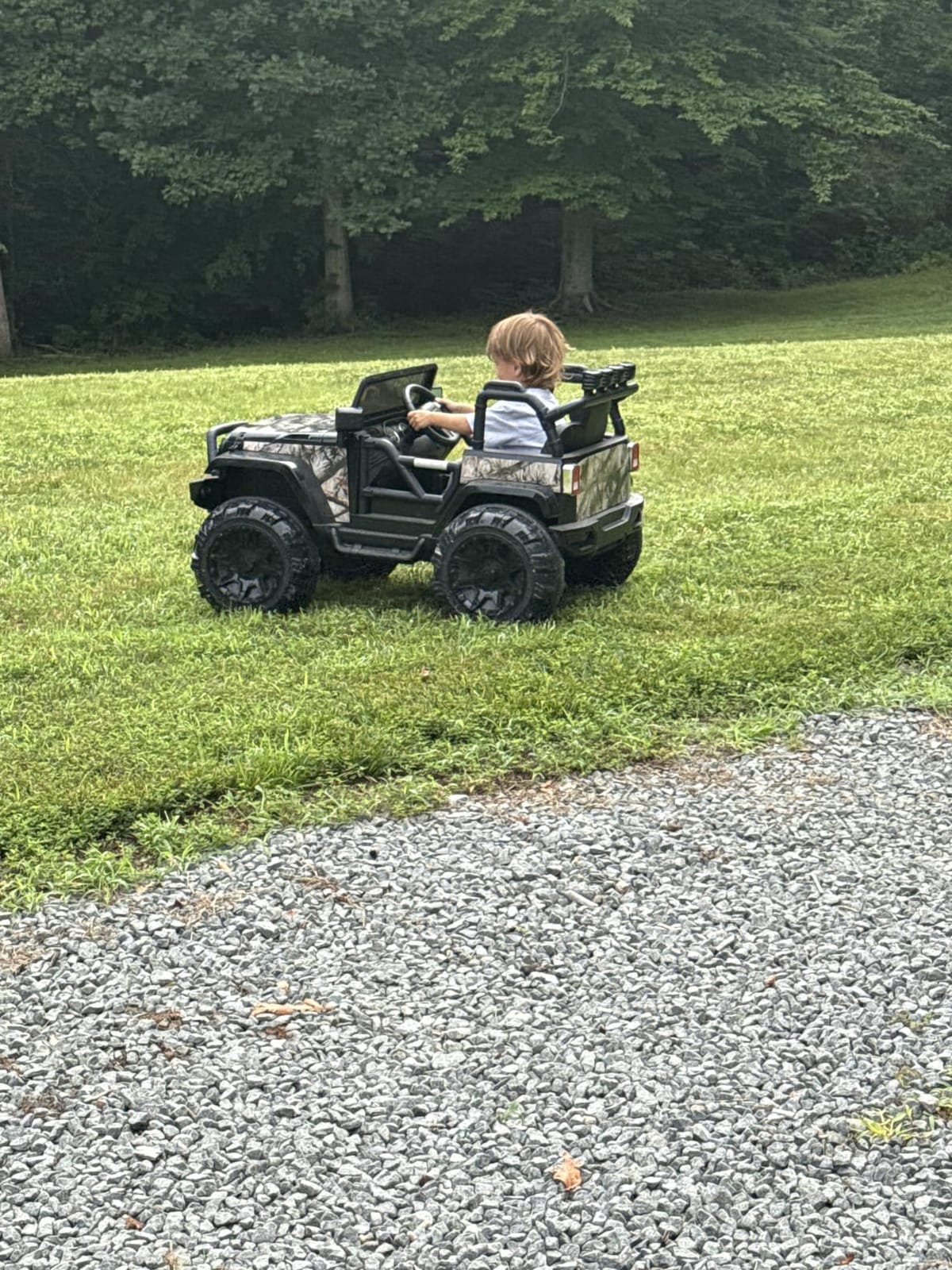 Best Choice Products 12V Kids Ride On Truck Car w/Remote Control, Electric Ride On Car for Toddlers 3-5, Battery Powered Ride On Toy w/LED Lights, 4-Wheel Suspension, Safety Harness - Jet Black customer photo 1