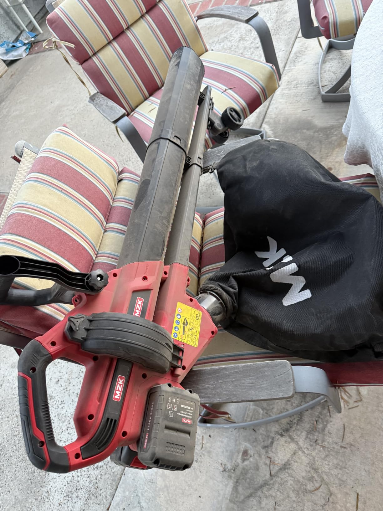 MZK 40V Leaf Vacuum Mulcher, 600 CFM Cordless Blower, Red customer photo 2