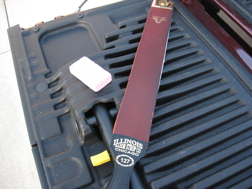 Fromm Razor Strop Blade Sharpener, Top Grain Cowhide, 2.5 x 23 Inch, Brown, IRS127 customer photo 1
