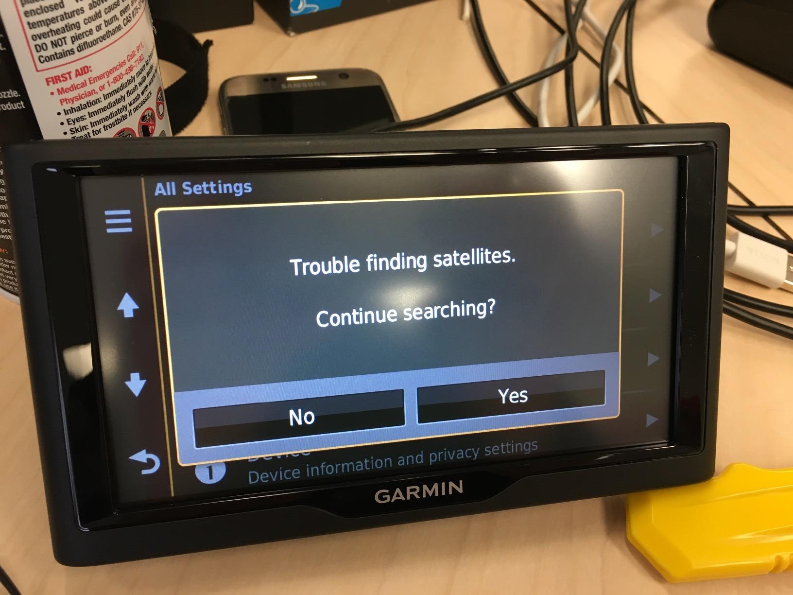 Garmin 010-01399-01 Nuvi 67LM 6-Inch GPS Navigator customer photo 1