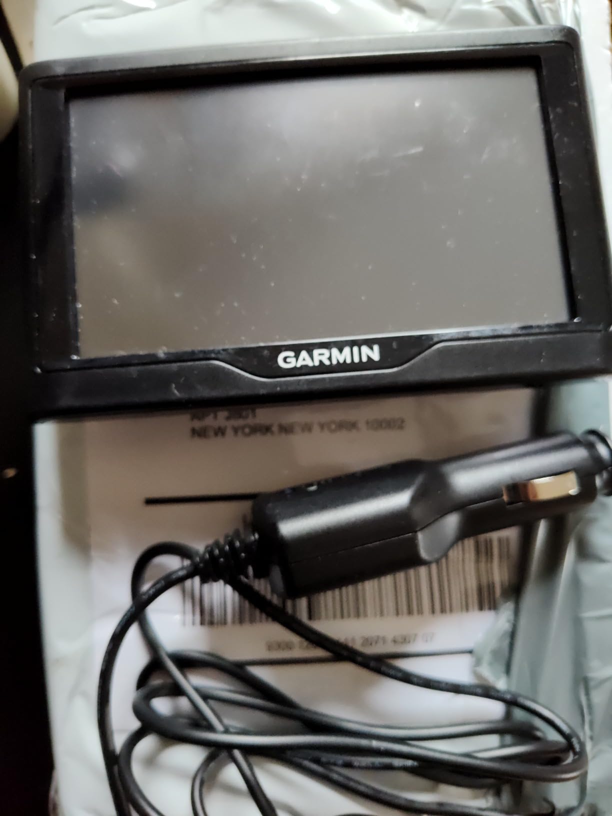 Garmin 010-01400-02 Nuvi 57LMT 5-Inch GPS Navigator customer photo 2