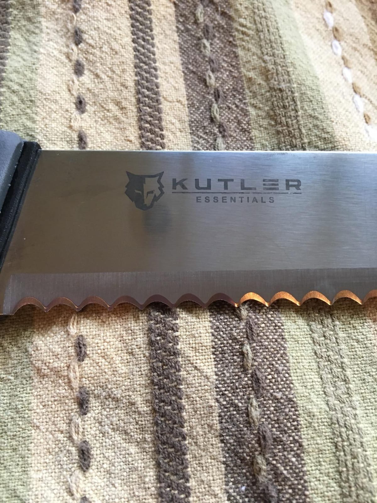 KUTLER Professional 14-Inch Bread Knife and Cake Slicer with Serrated Edge - Ultra-Sharp Stainless Steel Cutlery customer photo 2