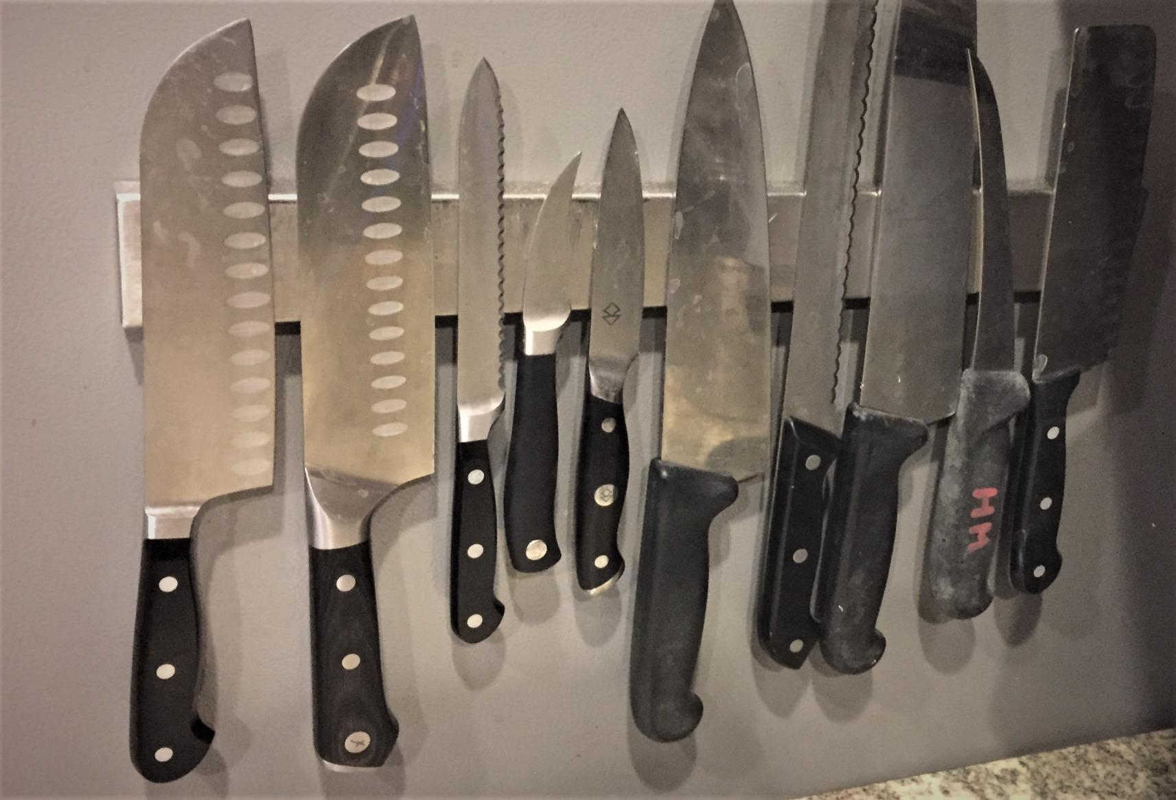 Cutluxe Santoku Knife, 7