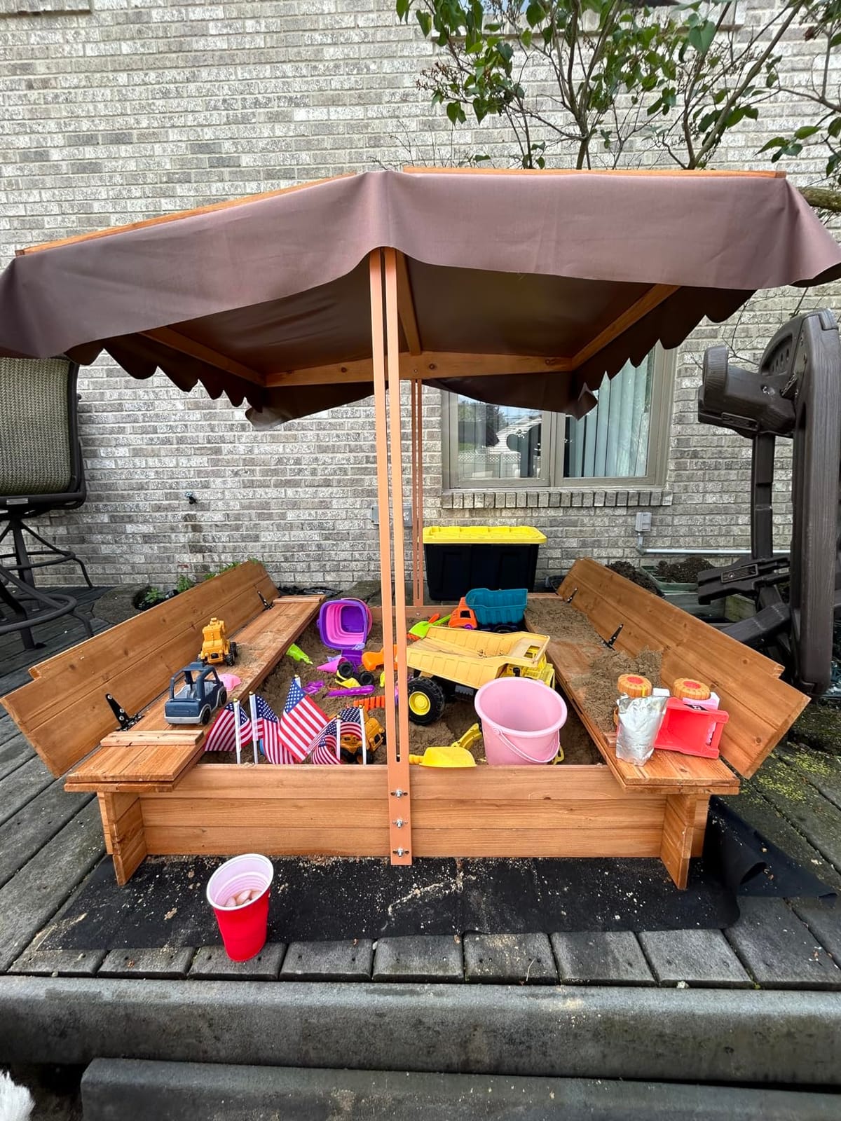 BIRASIL Wood Sandbox with Cover, Sand Box with 2 Bench Seats for Aged 3-8 Years Old, Sand Box for Backyard Garden, Beach Patio Outdoor (Natural Wood, 48 Inch) customer photo 2