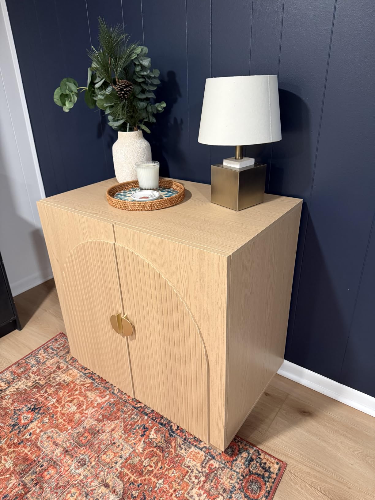 Amunrbrek Large/Tall Litter Box Enclosure, Modern Wooden Litter Box Furniture for XL Litterbox with Hidden Storage as Sideboard Cabinet (Black) customer photo 1