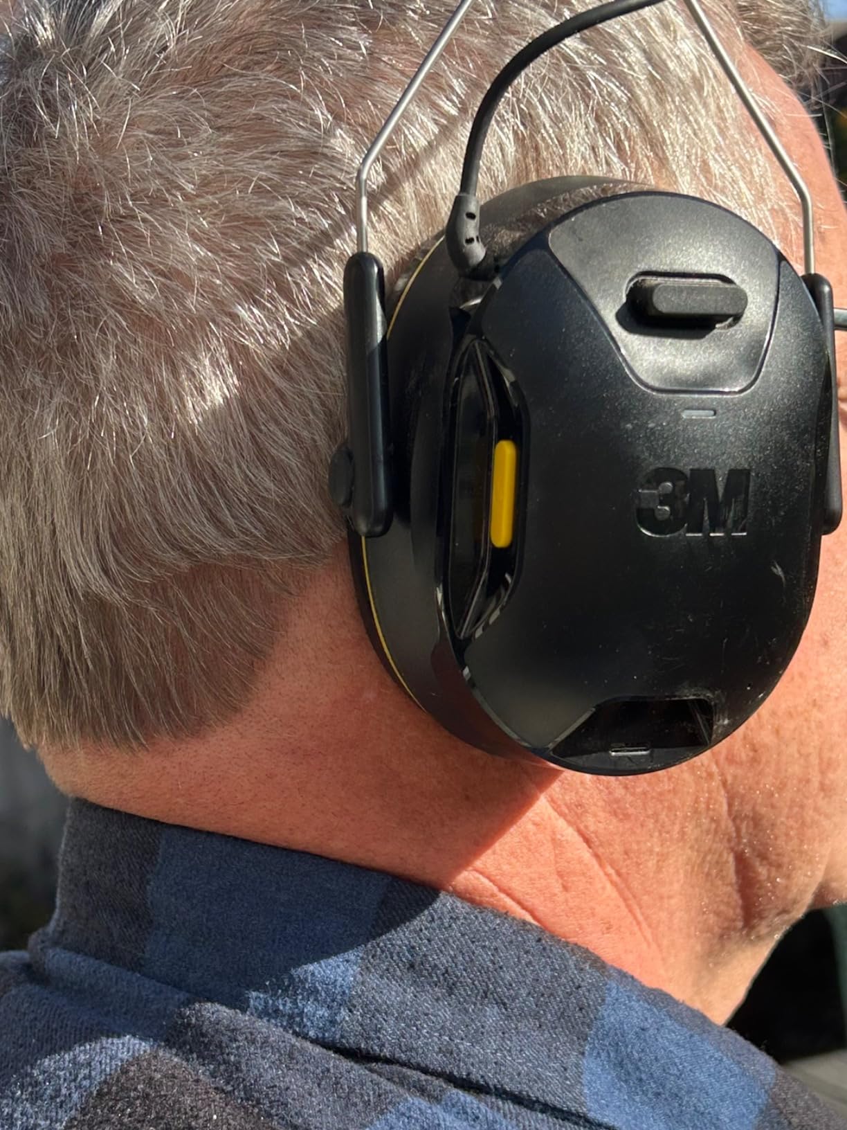 3M WorkTunes Connect Wireless Hearing Protector with Bluetooth customer photo 1