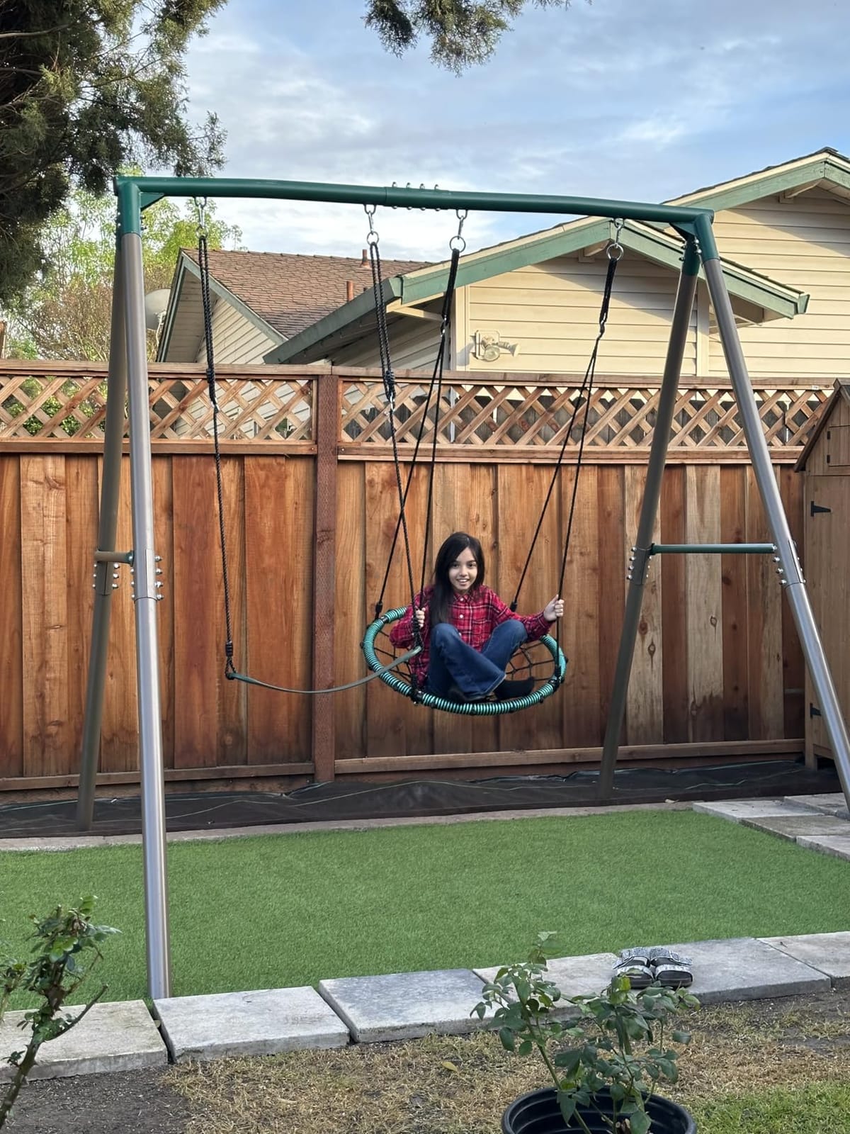 Hapfan 7.5ft Tall Heavy Duty Metal Swing Sets for Backyard customer photo 2