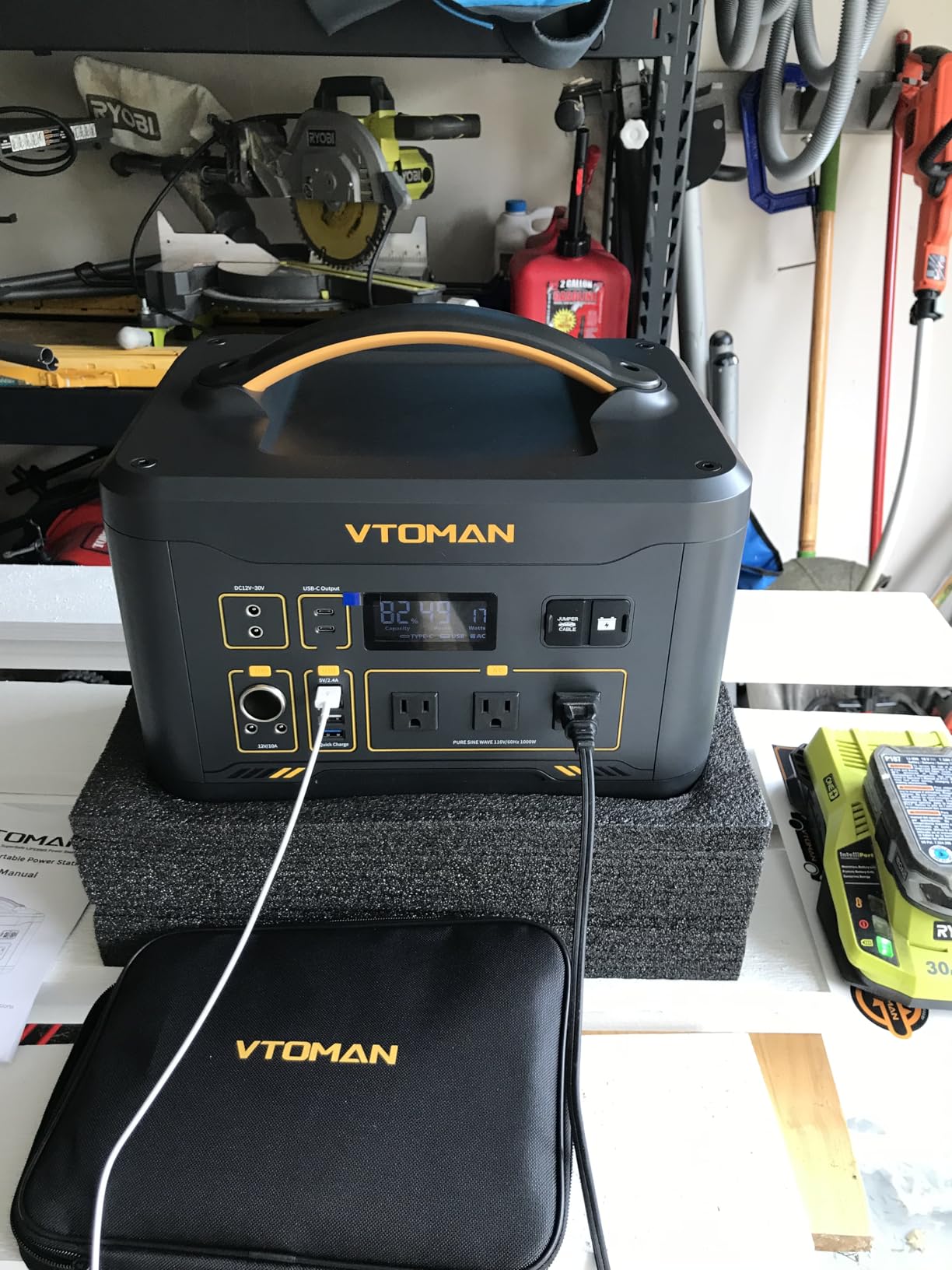 VTOMAN FlashSpeed 300 Portable Power Station, 300W 230Wh LiFePO4 Battery customer photo 1