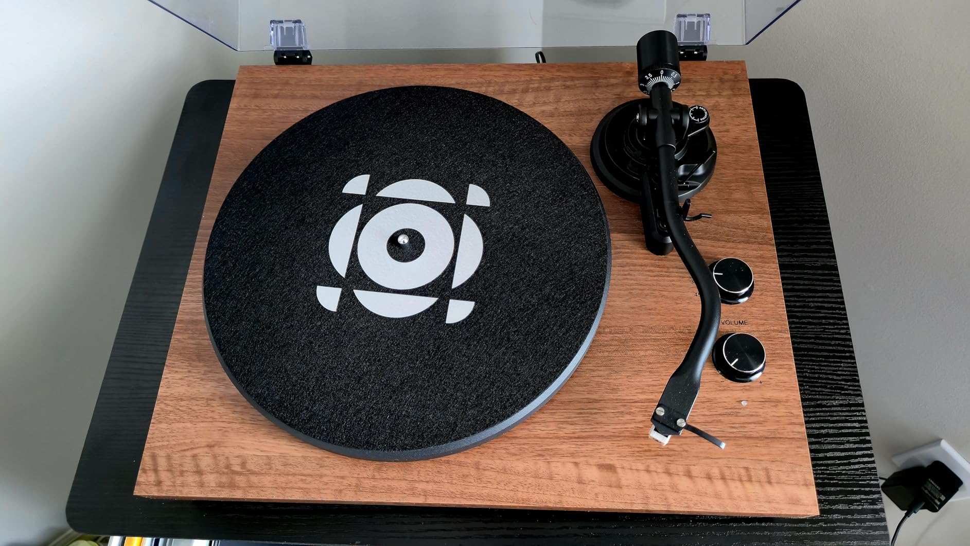 QLEARSOUL SoulBox S1 Vinyl Record Player with Stereo Speakers customer photo 2