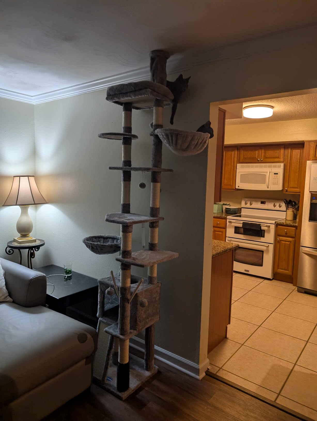 Hey-brother Cat Tree Tower, Adjustable Height, Floor to Ceiling, MPJ091W customer photo 2
