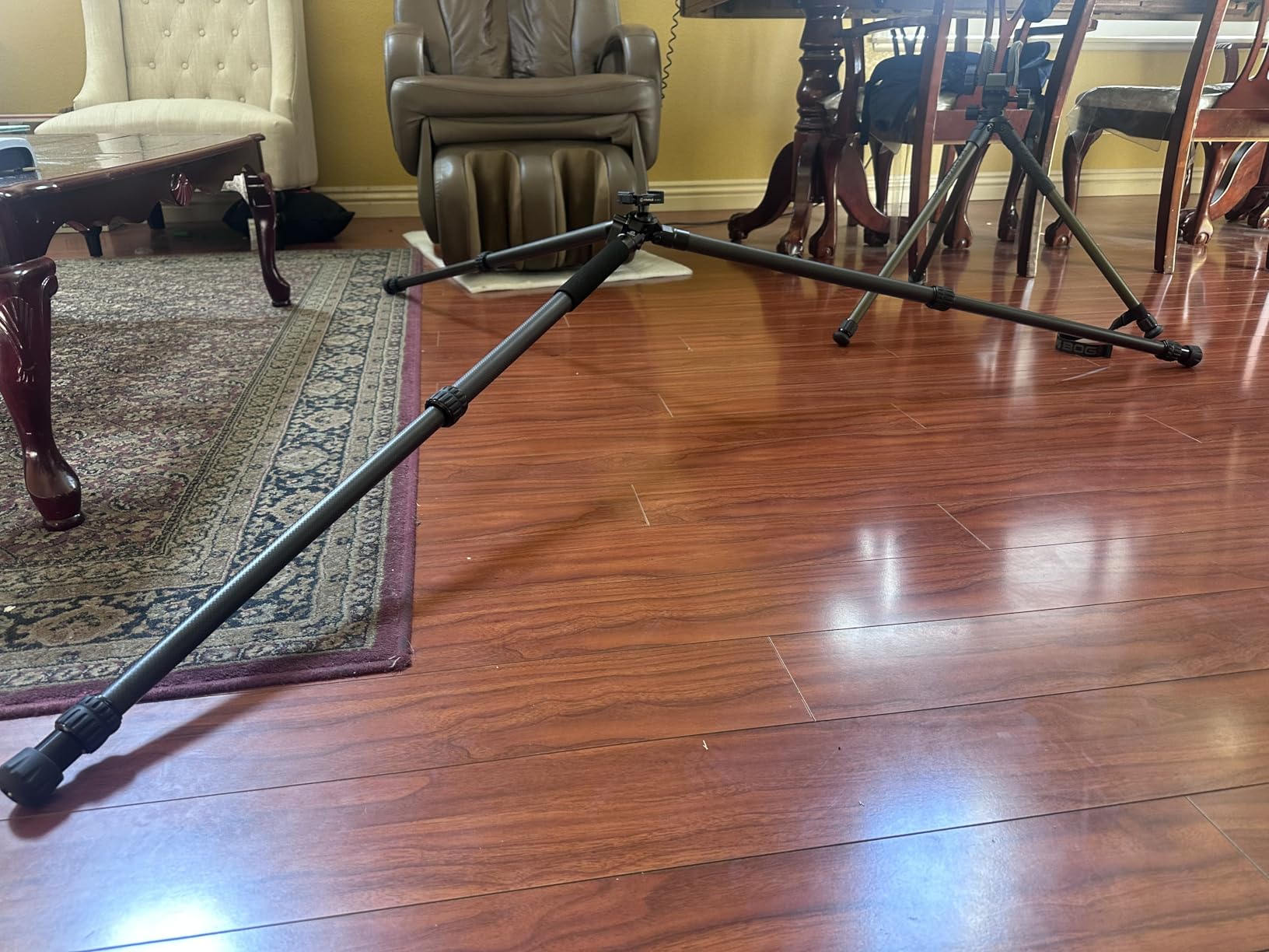 FANAUE Carbon Fiber Tripod for Shooting with Arca Swiss Quick Release Mount customer photo 2