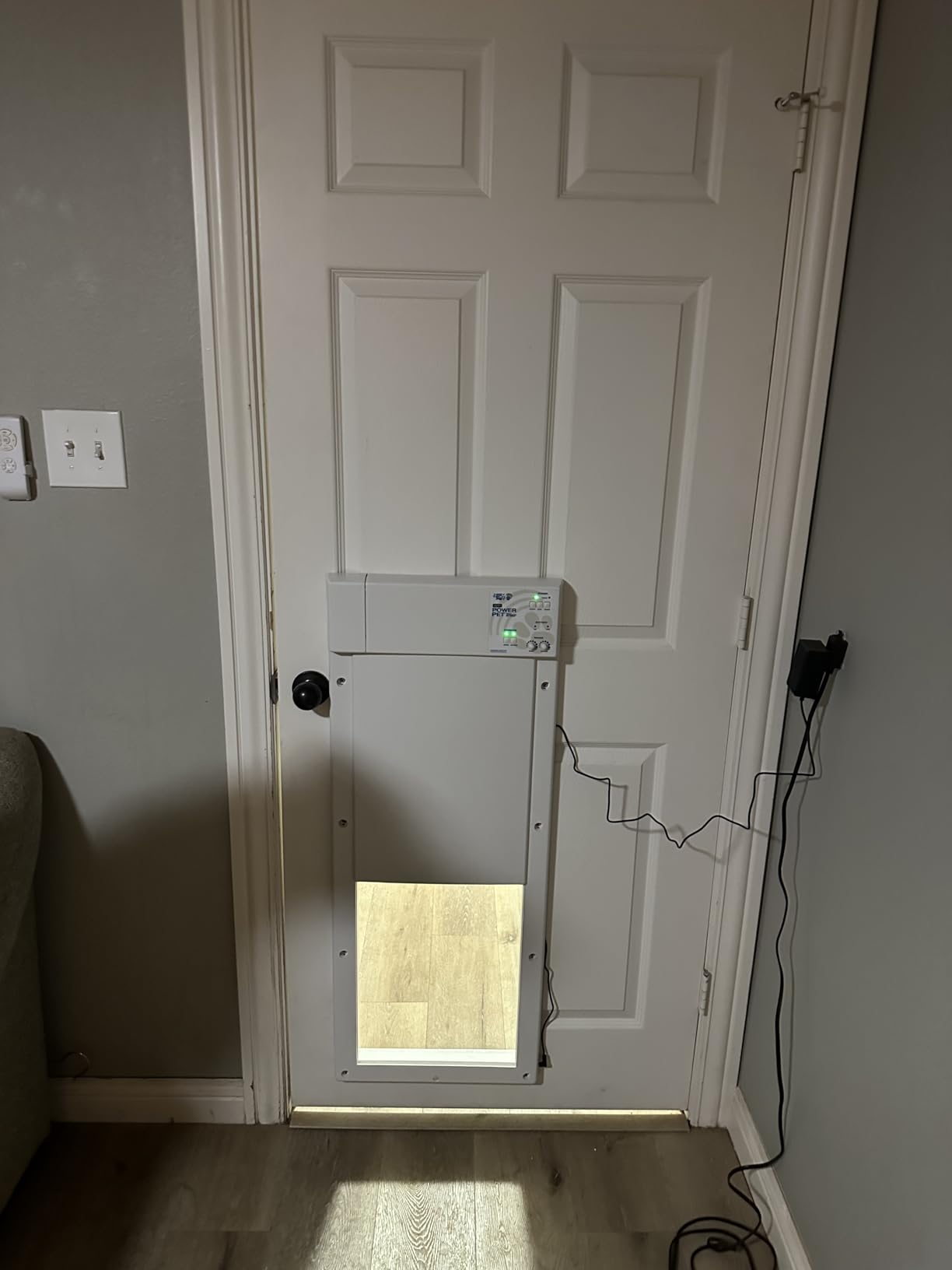 Power Pet Automatic WiFi Pet Door, Large Door Mount, Factory Refurbished by High Tech Pet, Certified, Full Warranty, Pet Operated, Auto Dead-Bolt Lock, Air-Tight, Quick, Quiet, Assembled in USA customer photo 1