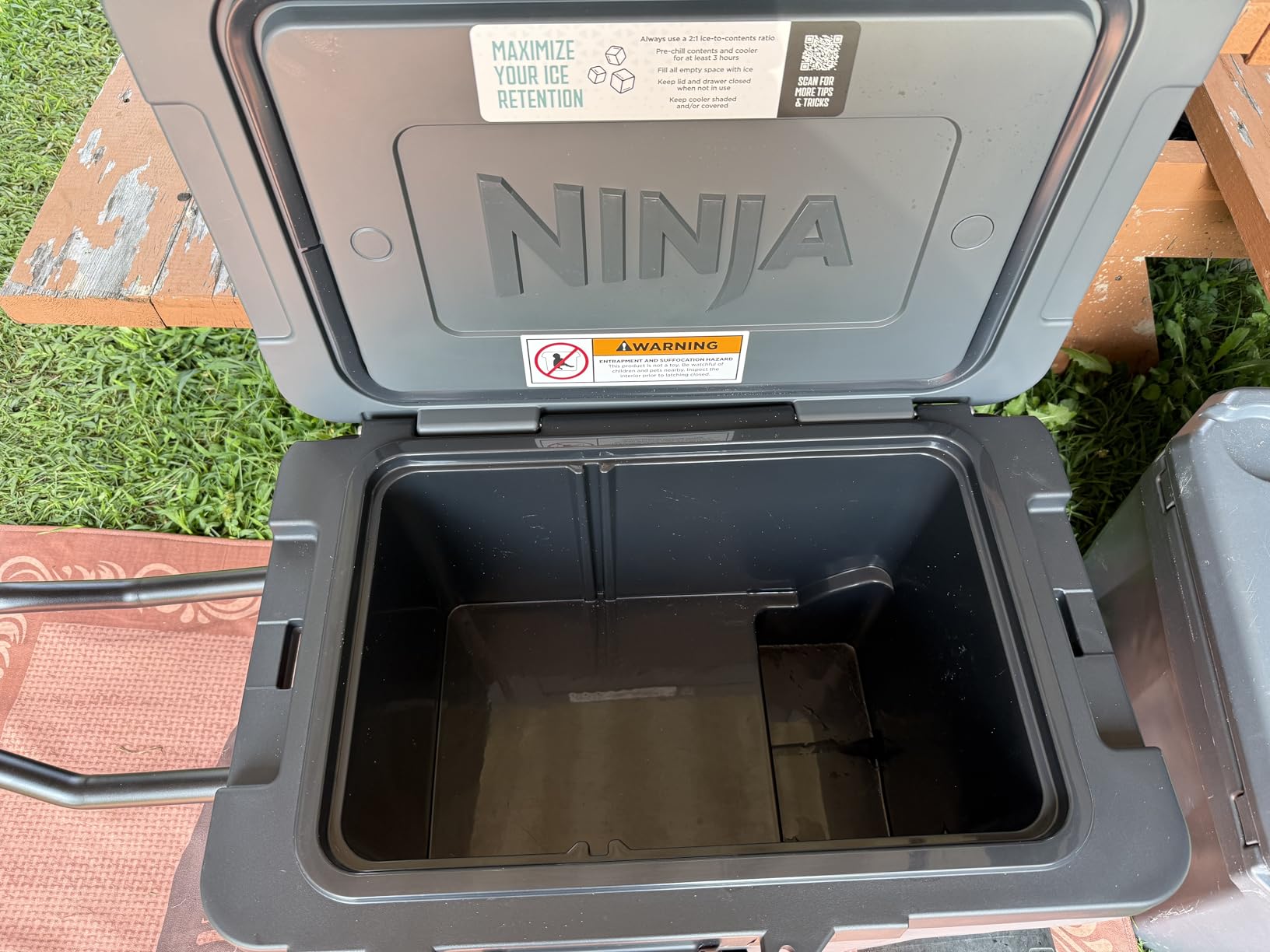 Ninja FrostVault™ 65qt Cooler with Wheels, Dry Storage, Spanish Moss customer photo 1