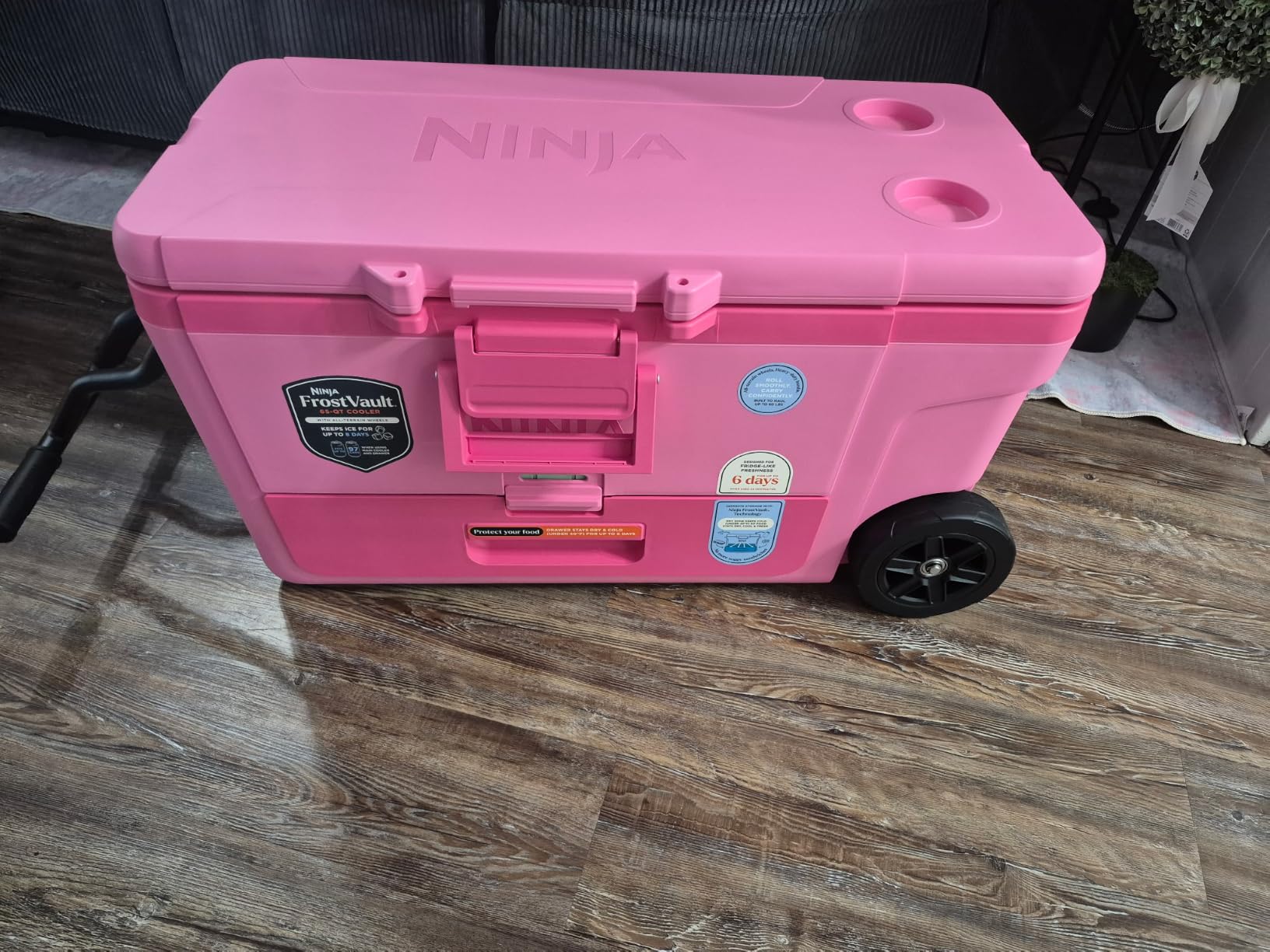 Ninja FrostVault™ 65qt Cooler with Wheels, Dry Storage, Spanish Moss customer photo 2